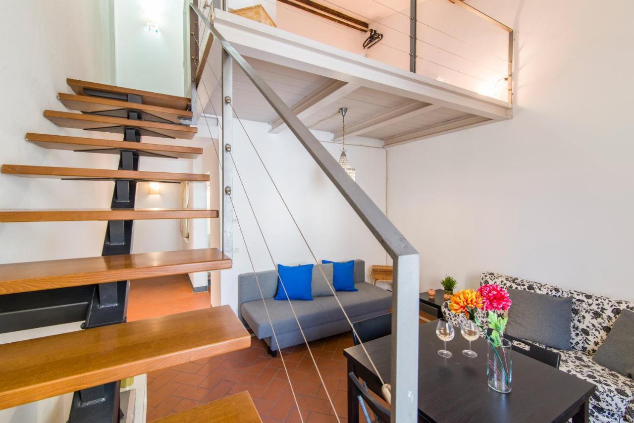Della Scala Modern Apartment Florence Room photo